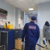 На остановочном пункте Вторая Речка сотрудники ПТБ «Фактор» уже заменили старый ЧОП «Желдорспецохраны» — newsvl.ru