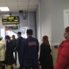 Даже тех, кто приезжает из центра на Вторую Речку, досматривают. На выходе образуются очереди в крытом виадуке — newsvl.ru