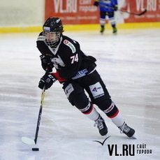 «У самого был мандраж»: отец Виталия Кравцова из Владивостока о его дебюте в НХЛ в составе «Нью-Йорк Рейнджерс»