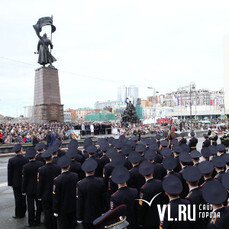 Во Владивостоке прошёл парад в честь 76-летия Победы в Великой Отечественной войне 