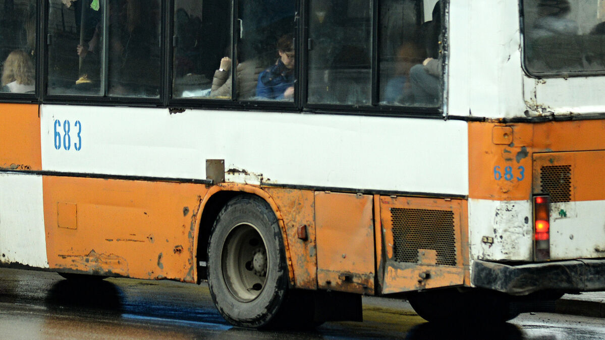 Популярный автобусный маршрут потеряли хабаровчане — Новости Хабаровска