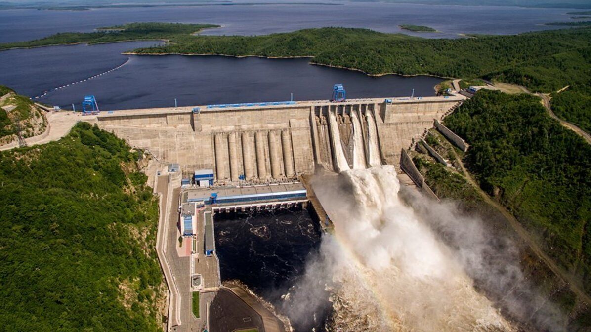 Бурейская ГЭС  начала наполнять водохранилища