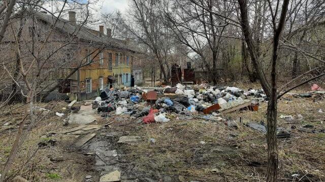 Мусор из окна дома ответственность