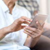 «МегаФон» предложил приморским пенсионерам постоянную скидку на связь