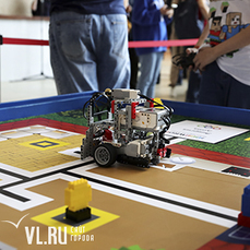 В региональном этапе Всероссийской олимпиады по робототехнике выступили 79 команд из городов Дальнего Востока 
