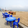 Пластиковые стулья и столы выставили на прогулочную зону — newsvl.ru