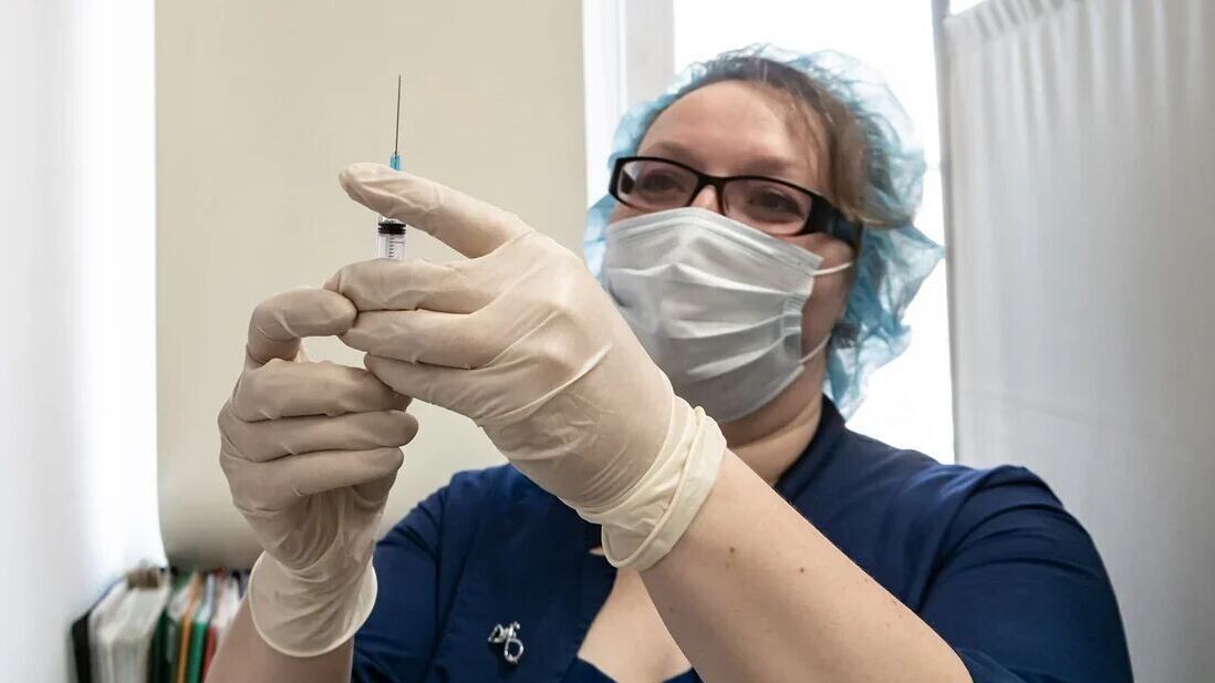 Хабаровчан бесплатно проверят на иммунитет от ковида после вакцины