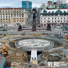 Ленинский районный суд оштрафовал Дирекцию общественных пространств Владивостока на 200 тысяч рублей за строительство сухого фонтана на площади