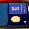 Медаль «За любовь и верность» вручается в России с 2008 года — newsvl.ru