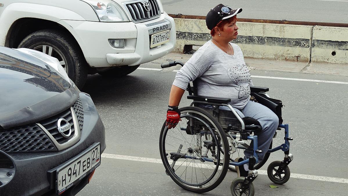 Водитель инвалид 3 группы. Инвалиды Хабаровск. Условия для людей с ограниченными возможностями в Хабаровске. Запорожье авто инвалид. Инвалидов от цугурги.
