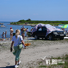 Рейд по незаконной парковке у воды провели на пляже Ахлёстышева 