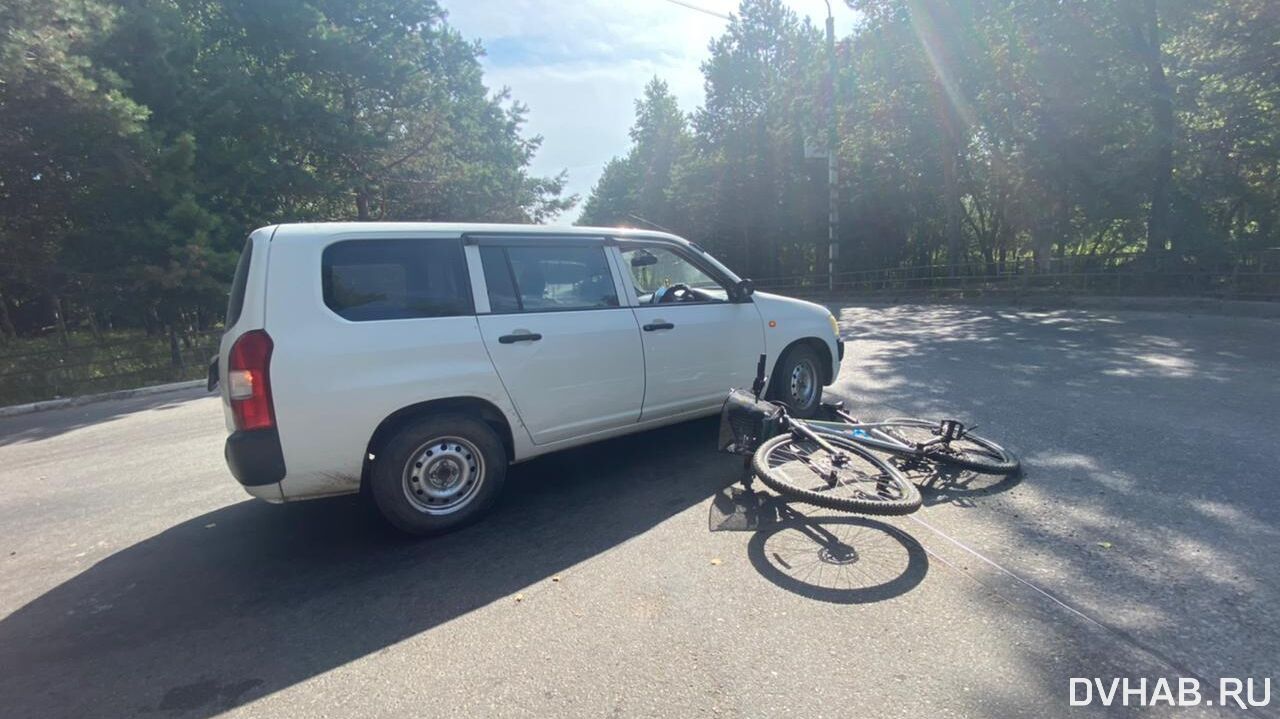 Автомобилистка не смогла уладить дело мирно с велосипедистом (ФОТО) —  Новости Хабаровска