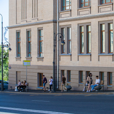 Автобусная остановка «Суханова – Университет Прокуратуры РФ» появилась во Владивостоке