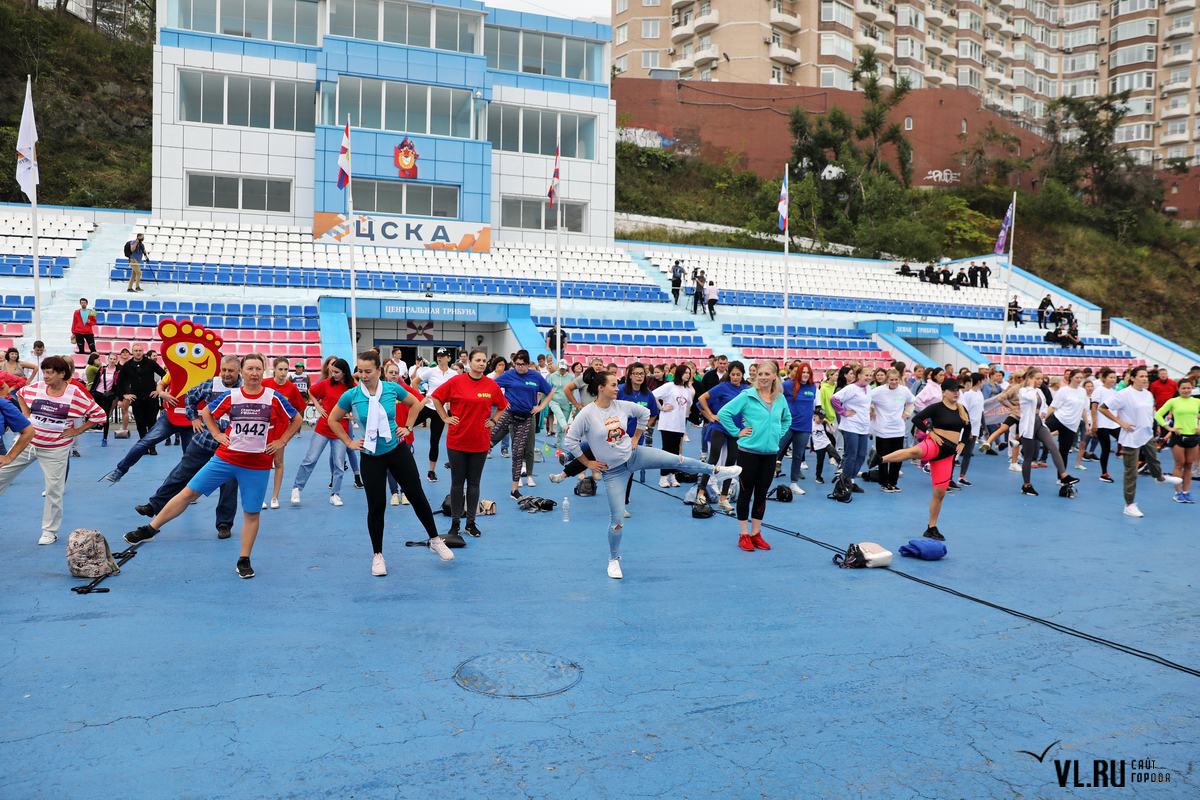 Спорт гавань. Спортивная гавань Владивосток. 10 000 Шагов Владивосток.