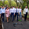 На пути у губернатора под ногами оказались самокаты — newsvl.ru