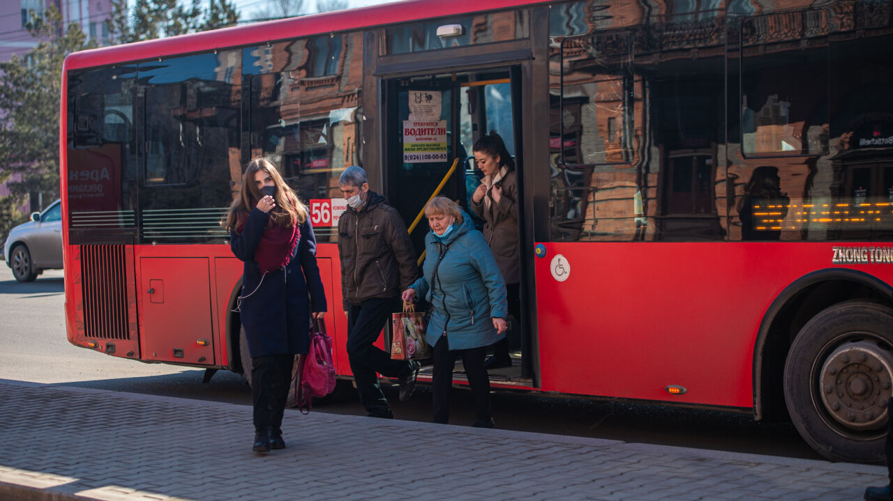 После выборов: часами ожидают автобус жители пригорода Хабаровска (ФОТО; ВИДЕО)