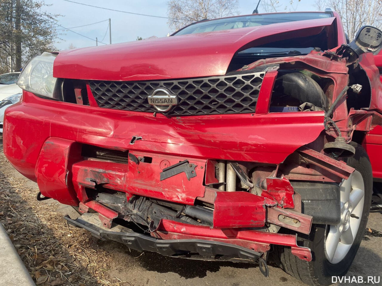 Молодой водитель Prius протаранил машину с ребенком в Авиагородке (ФОТО;  ВИДЕО) — Новости Хабаровска