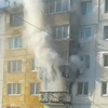 На пожаре в посёлке Новом погиб человек – 25 жильцов дома эвакуировали (ВИДЕО)