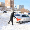 Дороги почищены хорошо, а вот придомовые территории все в снегу  — newsvl.ru