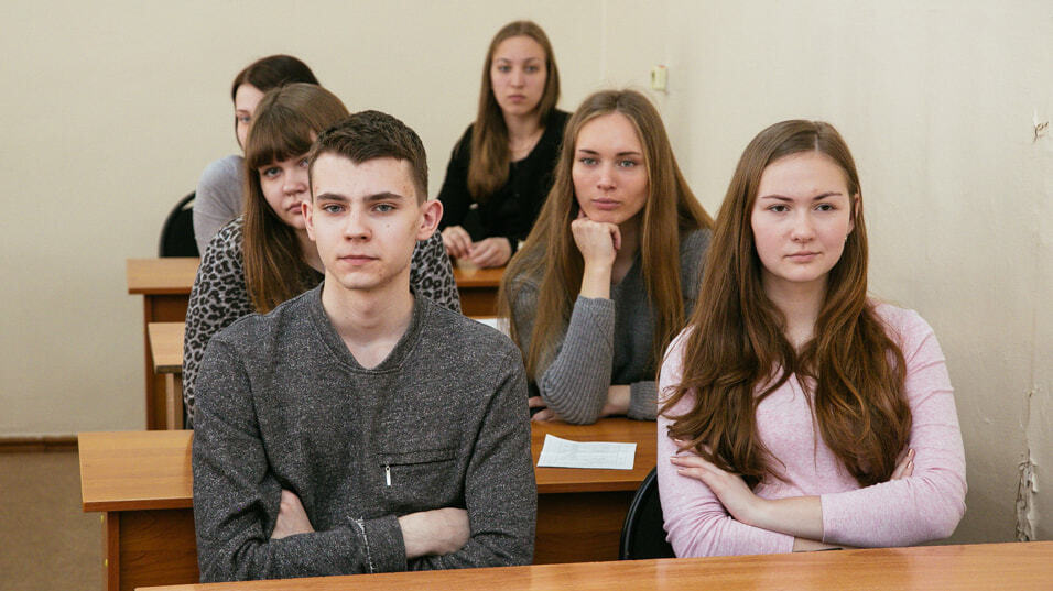 Верните деньги: студентов Хабаровска возмутила обязательность вакцинации