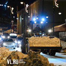 Ночью чистить снег будут в центре, на Второй Речке и проспекте 100-летия Владивостока 