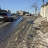 Местами снег растаял, талая вода потекла на дорогу — newsvl.ru