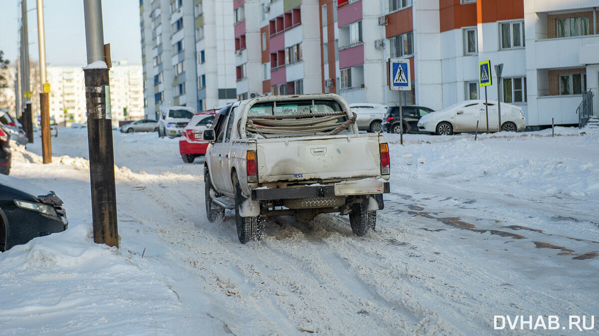 Хабаровчане скинулись на трактор для чистки дороги к разрекламированному  лицею (ФОТО; ВИДЕО) — Новости Хабаровска