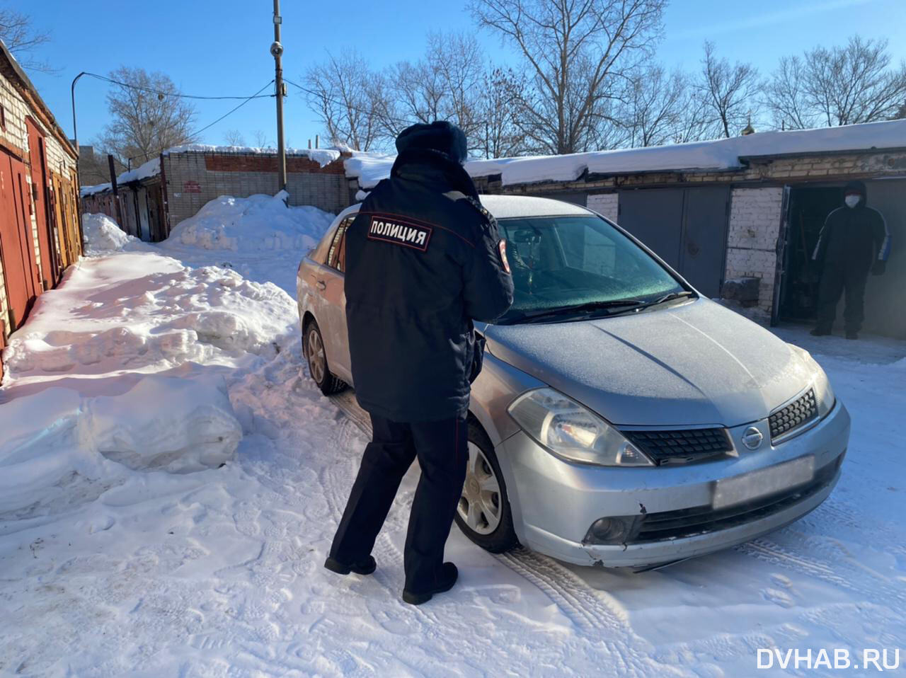 Мороз ударил: замерзший мужчина найден в машине на Даниловского (ФОТО) —  Новости Хабаровска