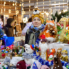 Среди товаров можно найти игрушки, одежду, косметическое мыло, украшения и даже шоколад ручной работы — newsvl.ru