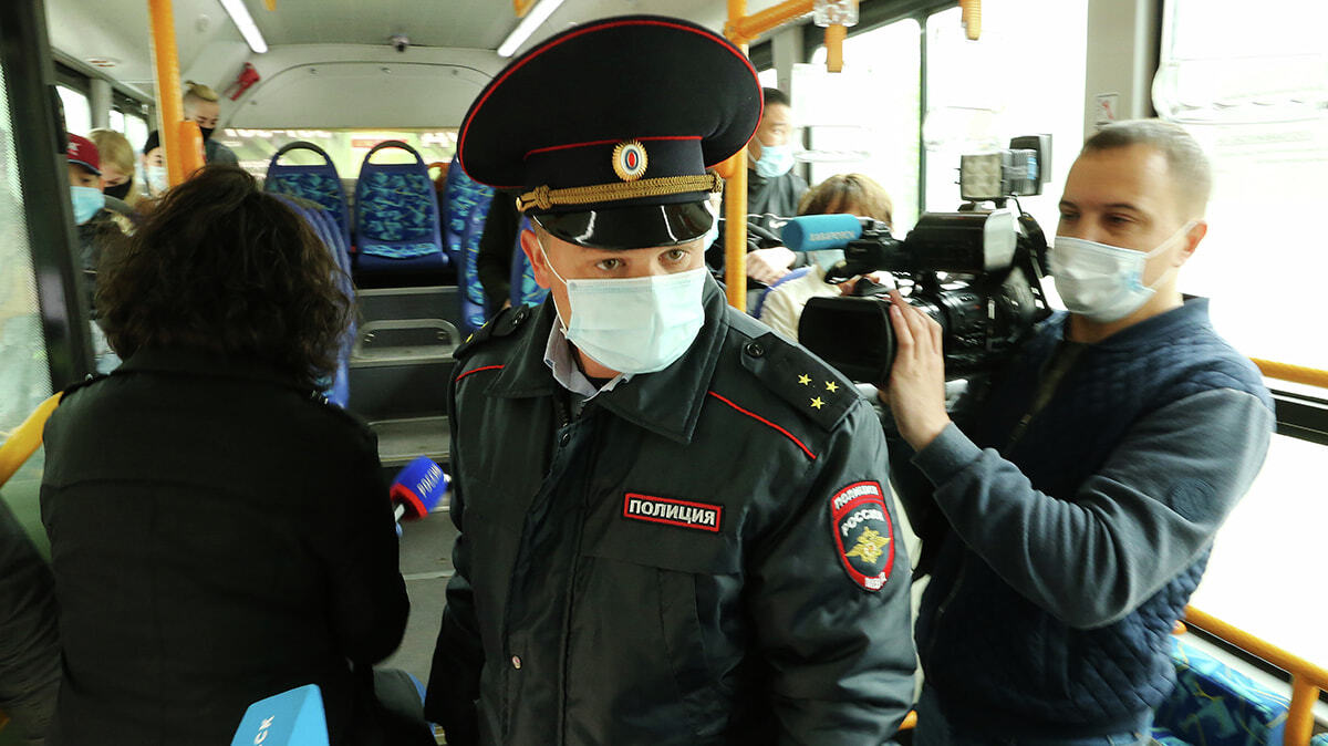 Почему не удается соблюсти масочный режим в автобусах - рассказали в мэрии Хабаровска
