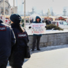 «Не умереть и не сесть в новом году» пожелали владивостокцам протестующие на центральной площади — newsvl.ru