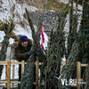Новый год почти ступил на порог, а цены на ёлки во Владивостоке не снизились (ФОТО)
