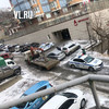 Во Владивостоке начали эвакуировать машины возле Ленинского ЗАГСа