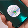 Во Владивостоке в продаже появился вариант транспортной карты в виде наклейки на телефон за 260 рублей
