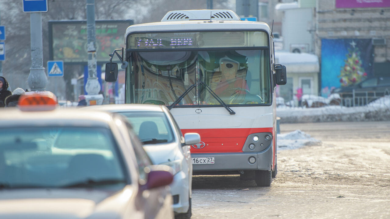 В ожидании автобуса-призрака замерзают на остановках хабаровчане (ОБНОВЛЕНИЕ)