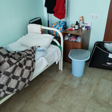 Мало места и тараканы на ужин: жители Владивостока борются за жизнь в непростых условиях ковидного госпиталя