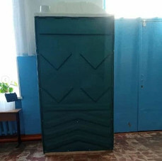 Биотуалет поставили в здании школы в Екатериновке на время ремонта санузла (ОБНОВЛЕНО)
