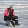 Рыбаки одеты тепло – по погоде — newsvl.ru
