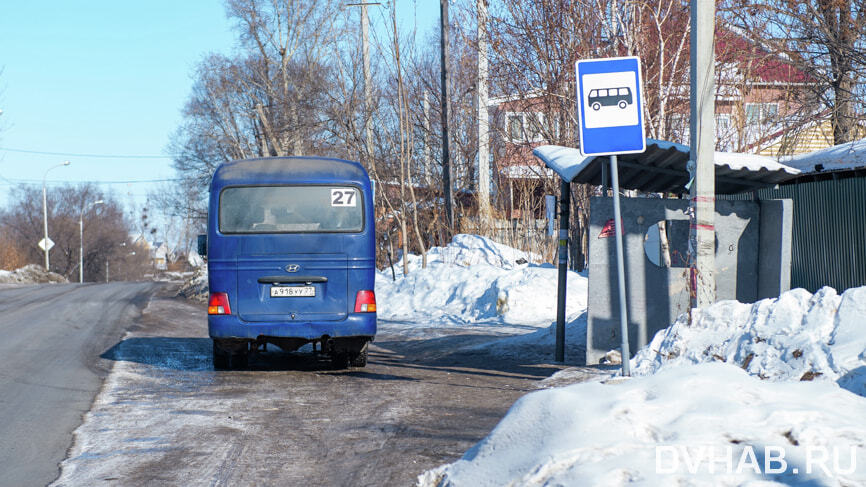 Долгий простой автобусов на остановке обернется лишением премий водителей (ФОТО)