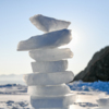 Добираться до пирамид придётся по скользкому льду, поэтому отдыхающим стоит позаботиться о своей безопасности — newsvl.ru