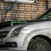 Чёрной сажей покрыты и припаркованные на Тополевой машины — newsvl.ru