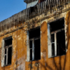 Во Владивостоке сгорело бывшее здание ГИБДД на Калинина — newsvl.ru