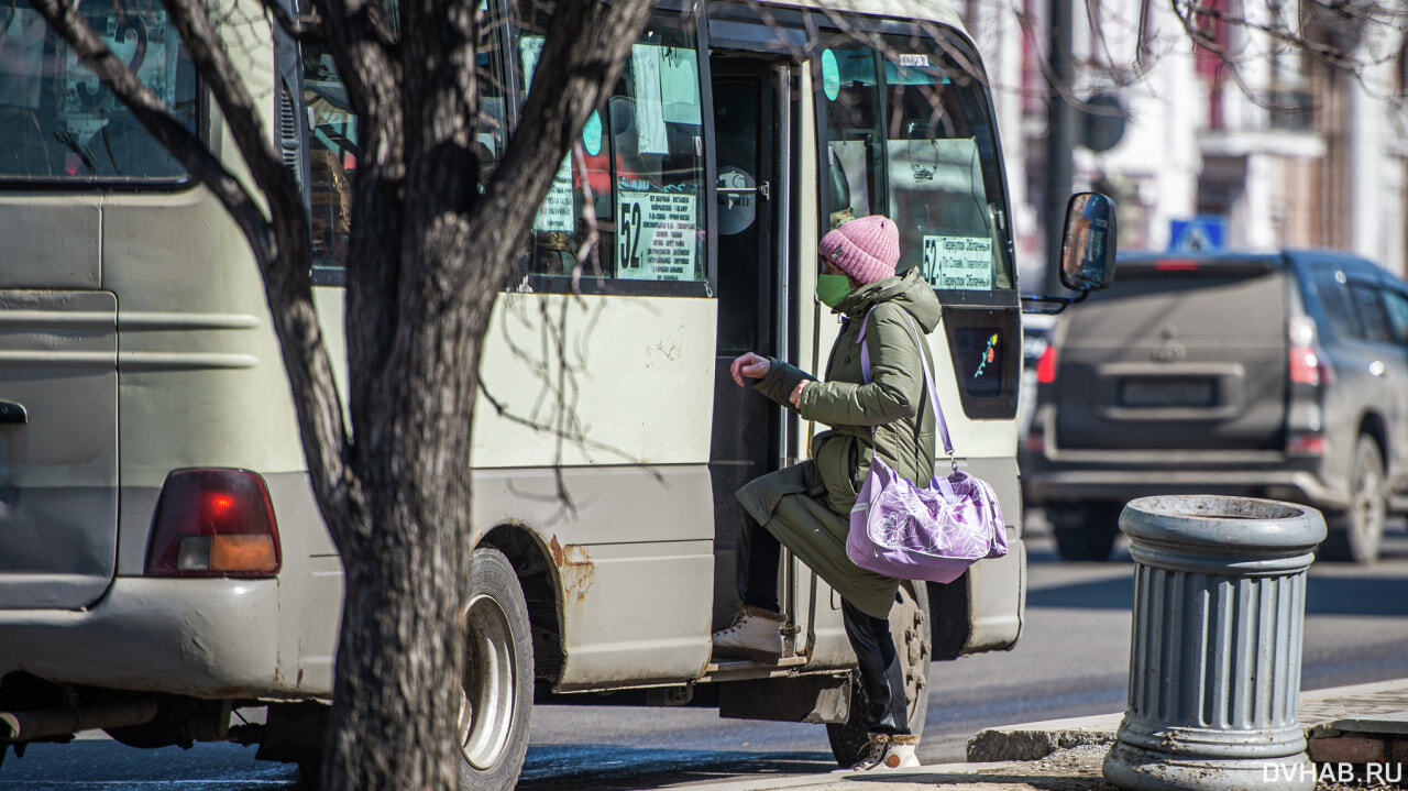 Проезд 110 рублей: в городе Хабаровского края подняли стоимость оплаты в автобусах