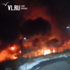 Ночью в районе Шошина загорелось здание авторазборки (ВИДЕО)