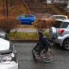 Инвалидные коляски просителей милостыни мешают проезду транспорта — newsvl.ru