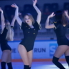 Девушки получили за свой танец заслуженные аплодисменты от болельщиков — newsvl.ru