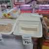 Белый сахар-песок на развес удалось найти в магазине «Близкий» — newsvl.ru