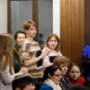 Обычно женщины молятся на втором этаже, но не в этот праздник — newsvl.ru