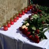 Коллеги и близкие принесли цветы и свечи — newsvl.ru