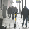 Владельцы шеринговых самокатов с ноября пытаются договориться с администрацией Владивостока о зонах парковки